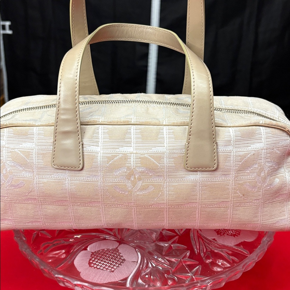 CHANEL Beige and White Patterned inc COA - Picture 3 of 11